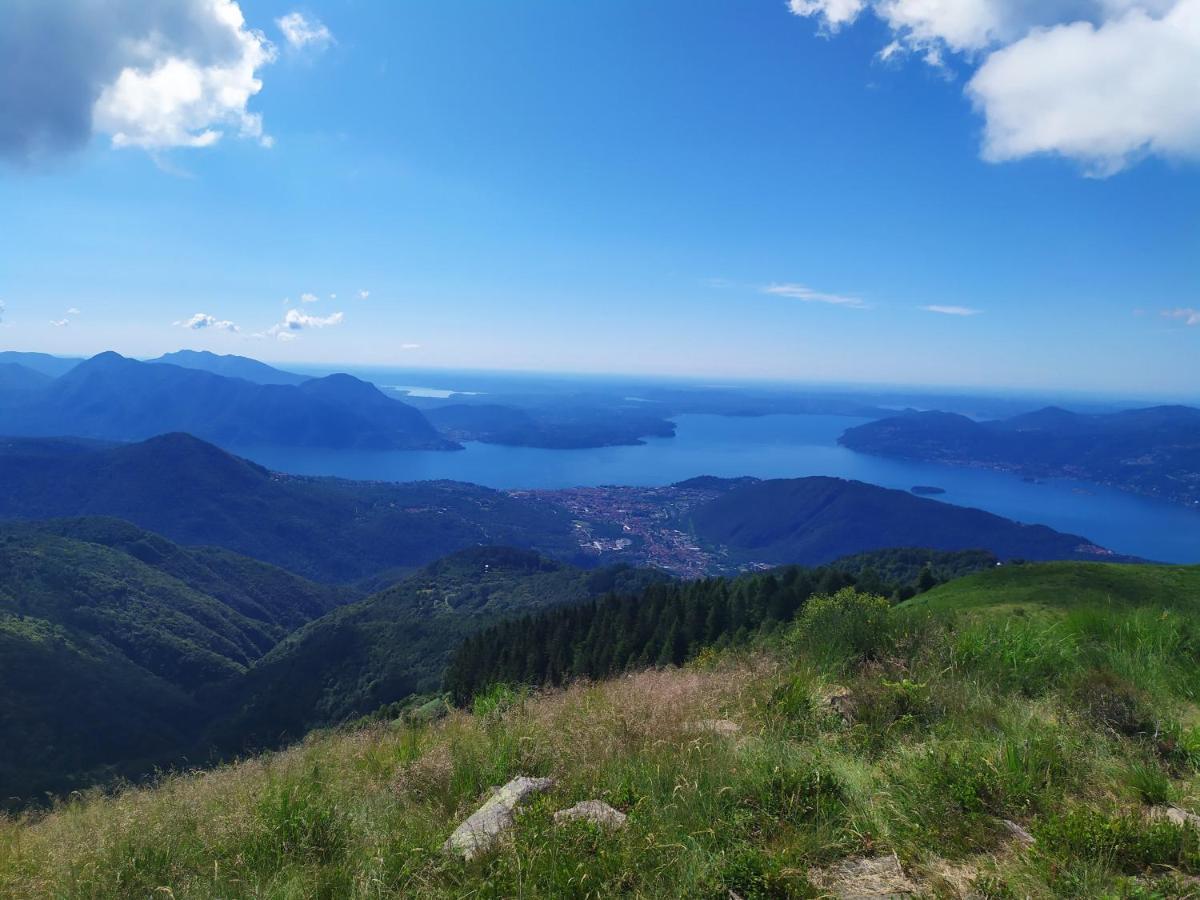 Paradiso Sul Lago Maggiore Бавено Екстериор снимка