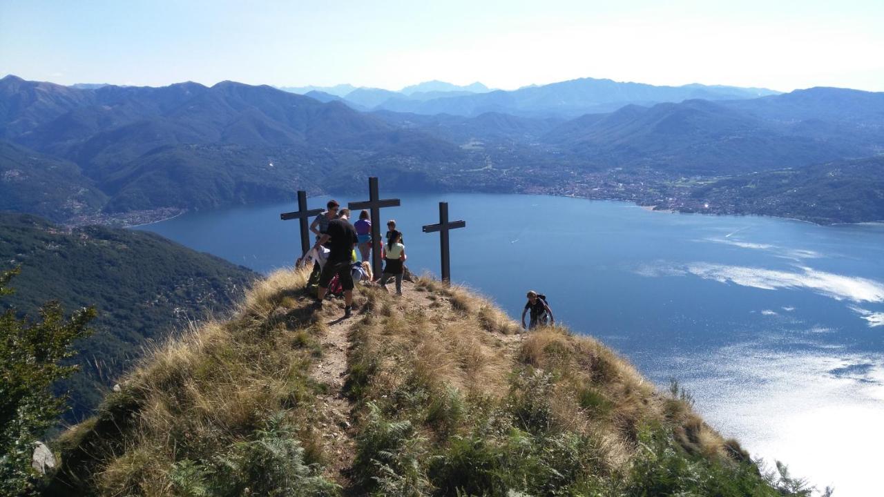 Paradiso Sul Lago Maggiore Бавено Екстериор снимка